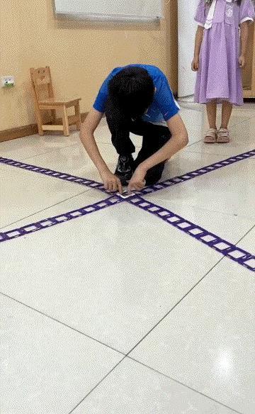 这小玩具，不仅仅考验耐心，还必须要有点技术。