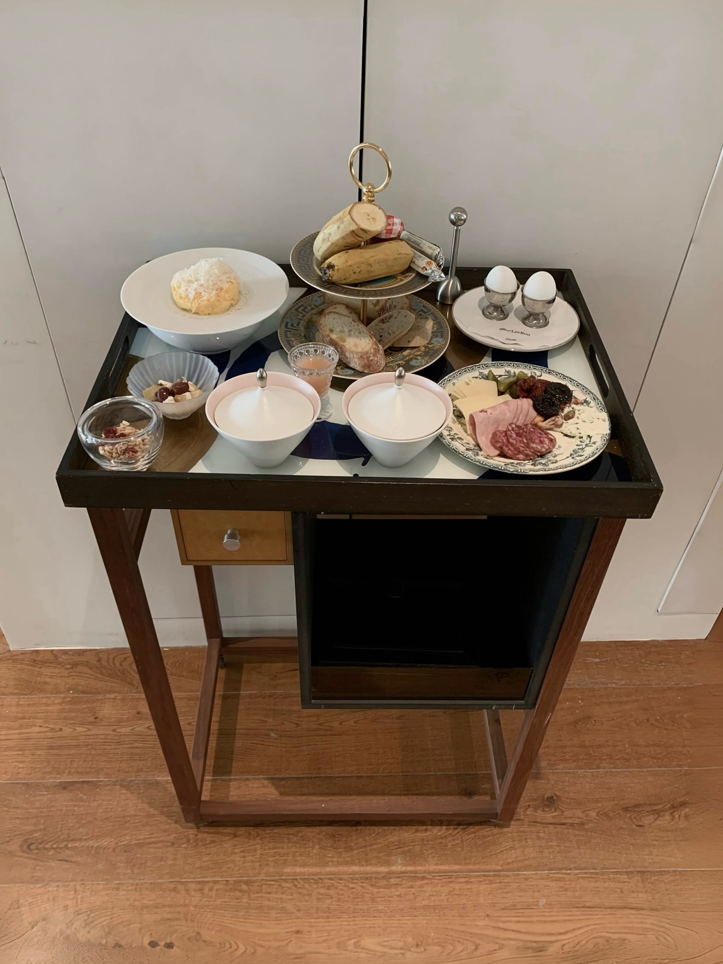 INS更新孙允珠孙允珠