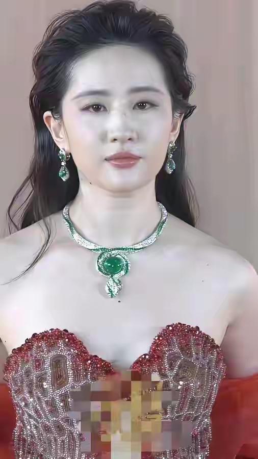 不得不承认
刘亦菲这个人，哪儿哪儿都好
就是有一个问题，估计她改不掉，就是作为内