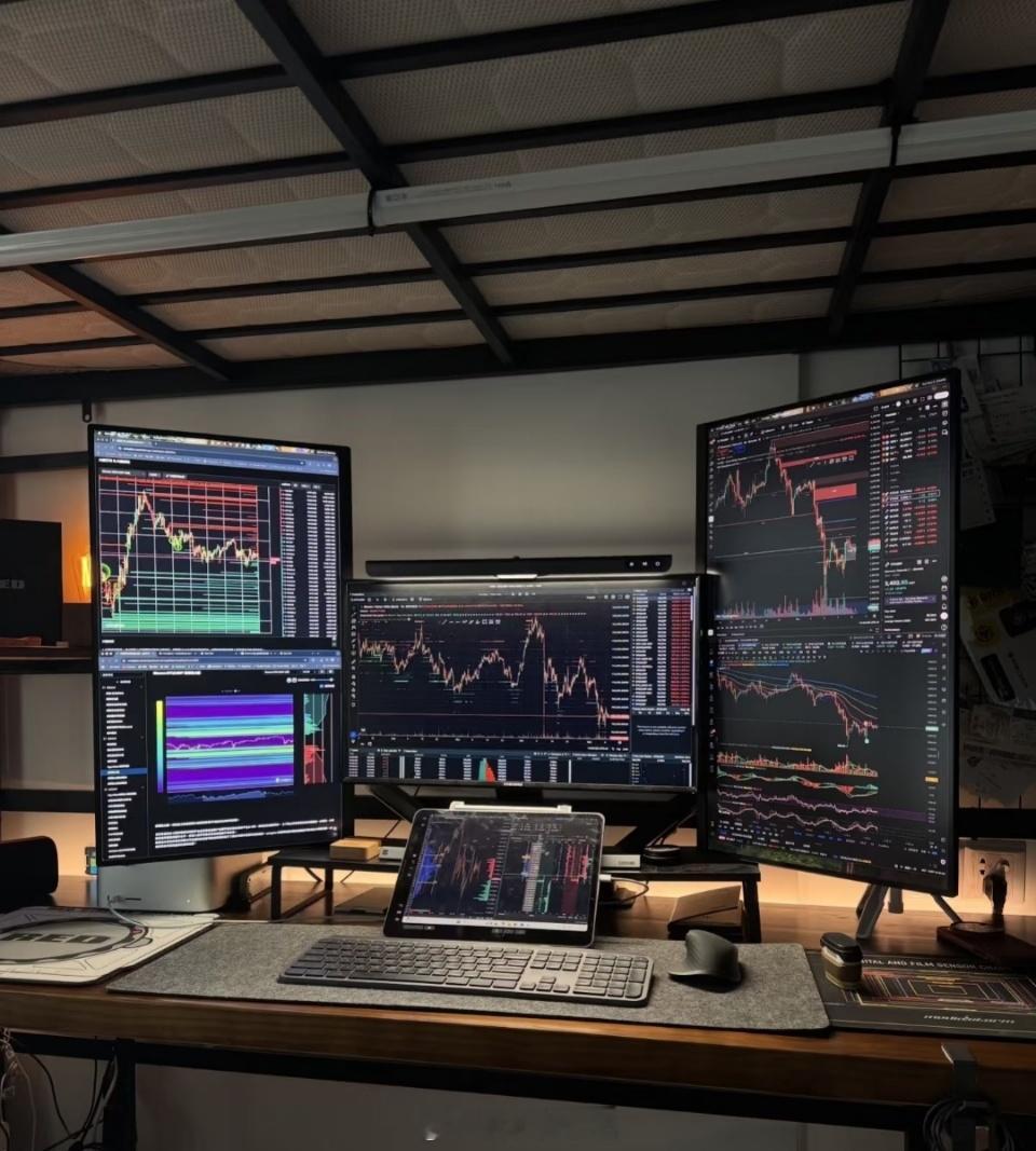 实时蹲更的朋友们，别潜水啦！178的伙伴们，评论区扣一波178，让我看看谁还在！