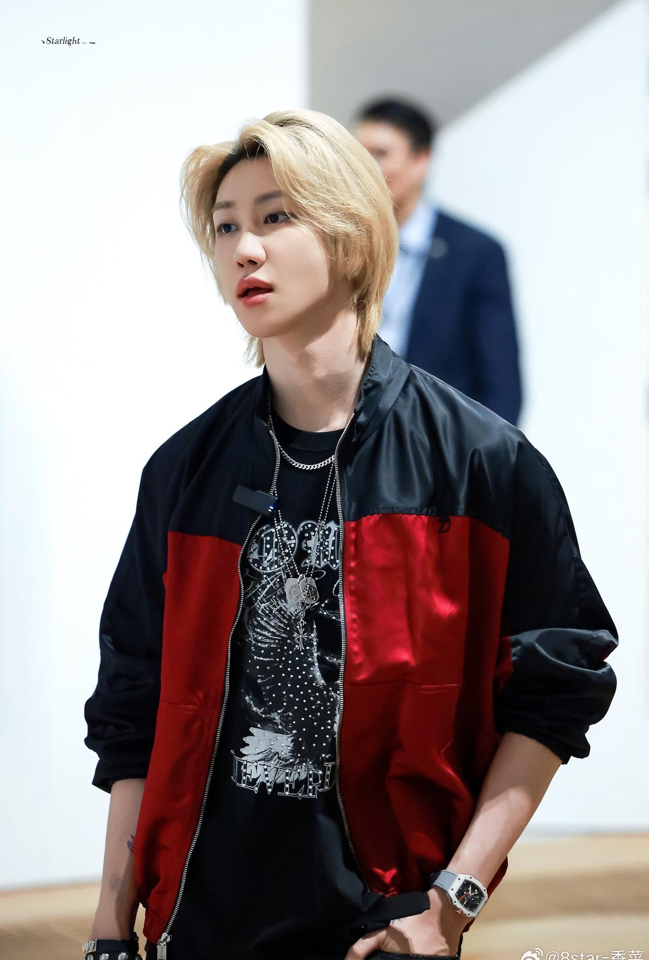 徐明浩于2026年3月27日作为核心嘉宾参与W中文版特别策划的「W ART艺术晚