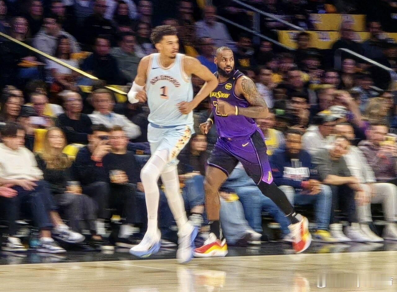 【明日交锋，西部第二 vs 西部第三】        NBA常规赛，马刺在客场遭