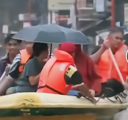 放大格局心地宽！为何许多网友对中方就菲律宾遭受台风灾害向菲人民提供紧急人道主义援