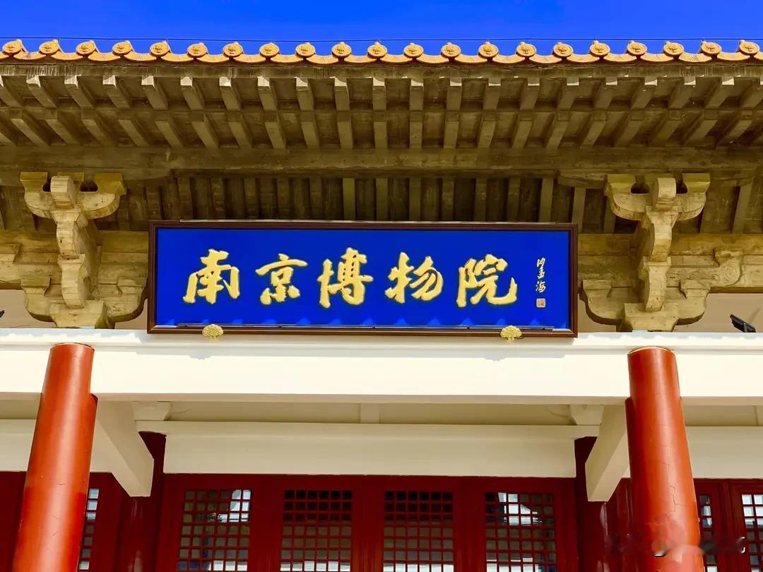 这些人真是吃了熊心豹子胆！
竟然到了现在，还敢恐吓举报人。
香港的《亚洲周刊》的