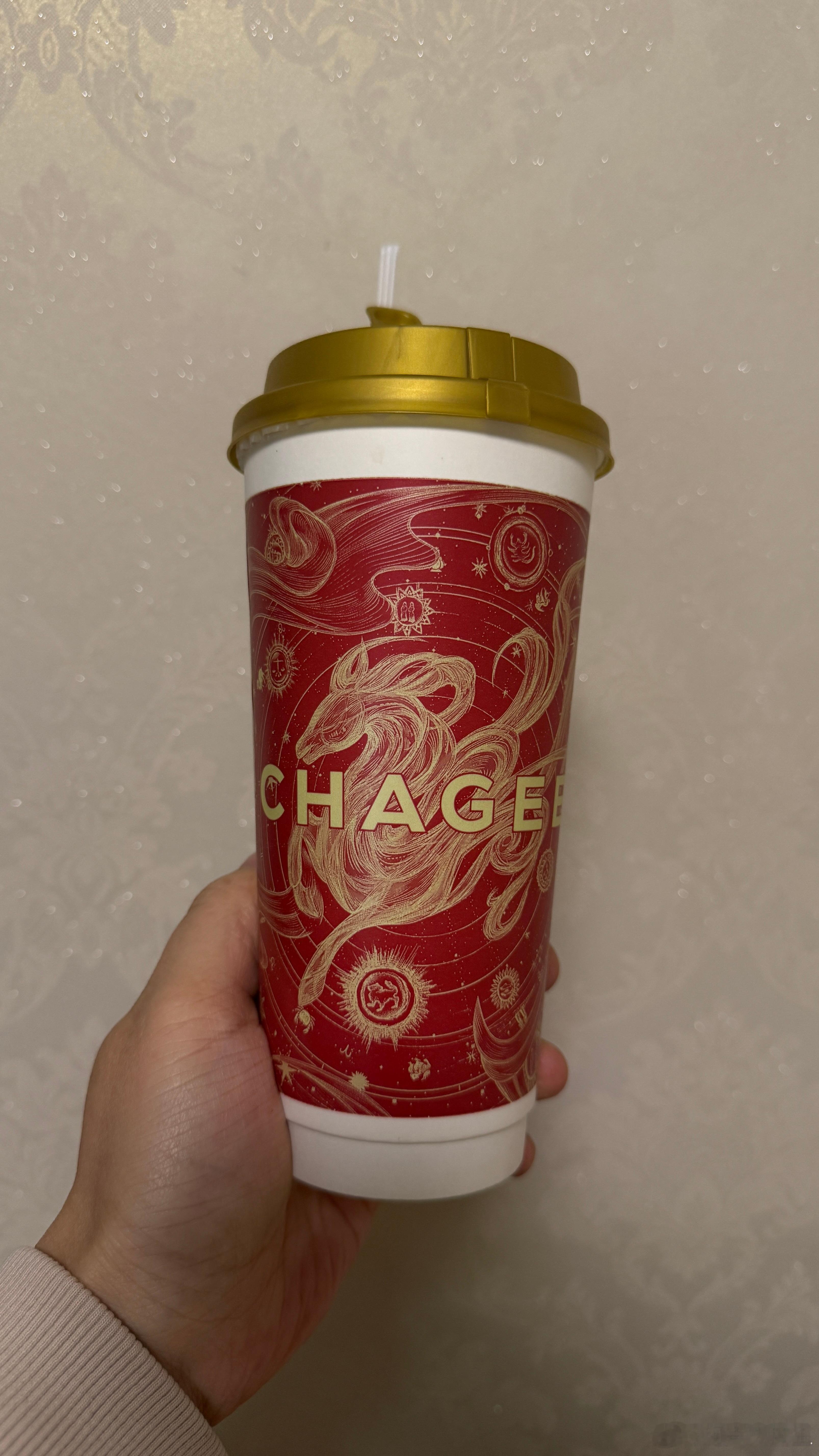 千问点奶茶  喝上了家人们！！！1分钱的白雾红尘真的格外好喝。后来又试了试还是处