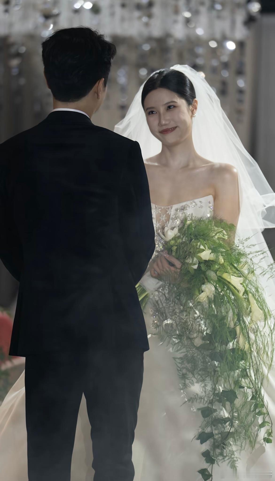 在婚礼上拍到了满眼都是你的照片 ​​​