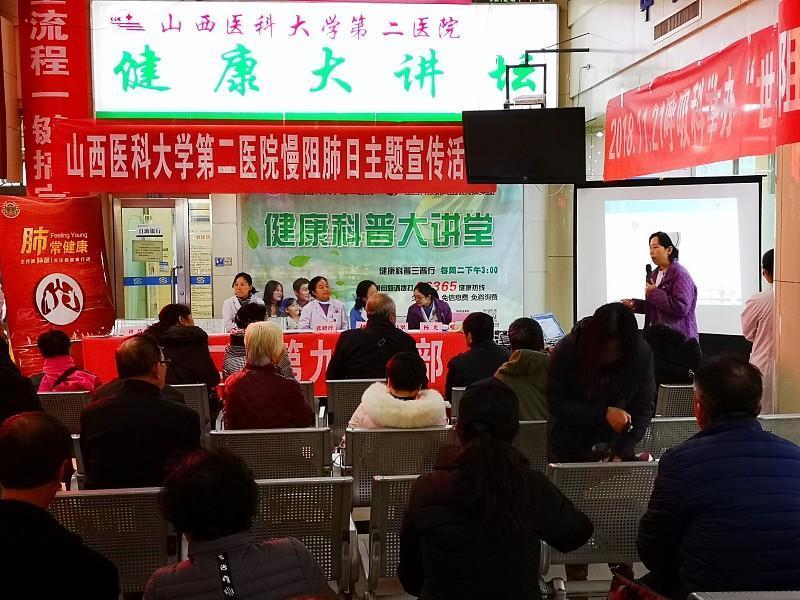 之前总把老慢支和慢阻肺混为一谈，直到家里长辈咳了快三年去复查，才被医生揪着纠正了