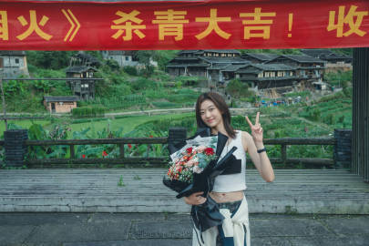 孙千[超话]  杀青大吉宝宝[打call][打call][打call]期待方珑 