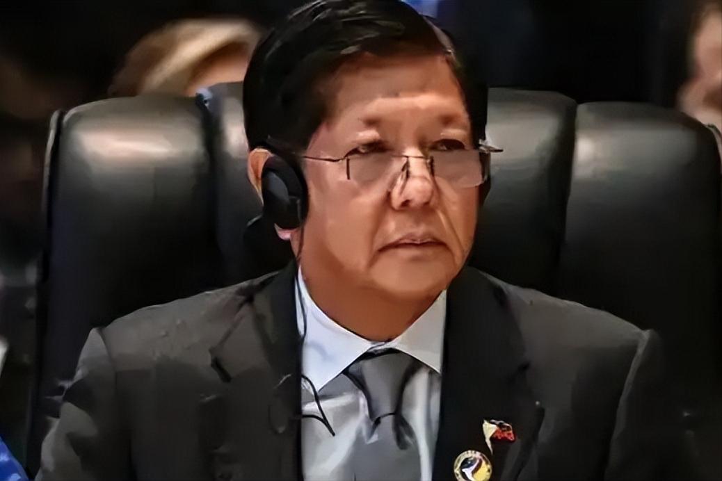 菲律宾记者当面问小马科斯：印度开了第一枪差点被灭国，越南开了第一枪差点亡国，菲律