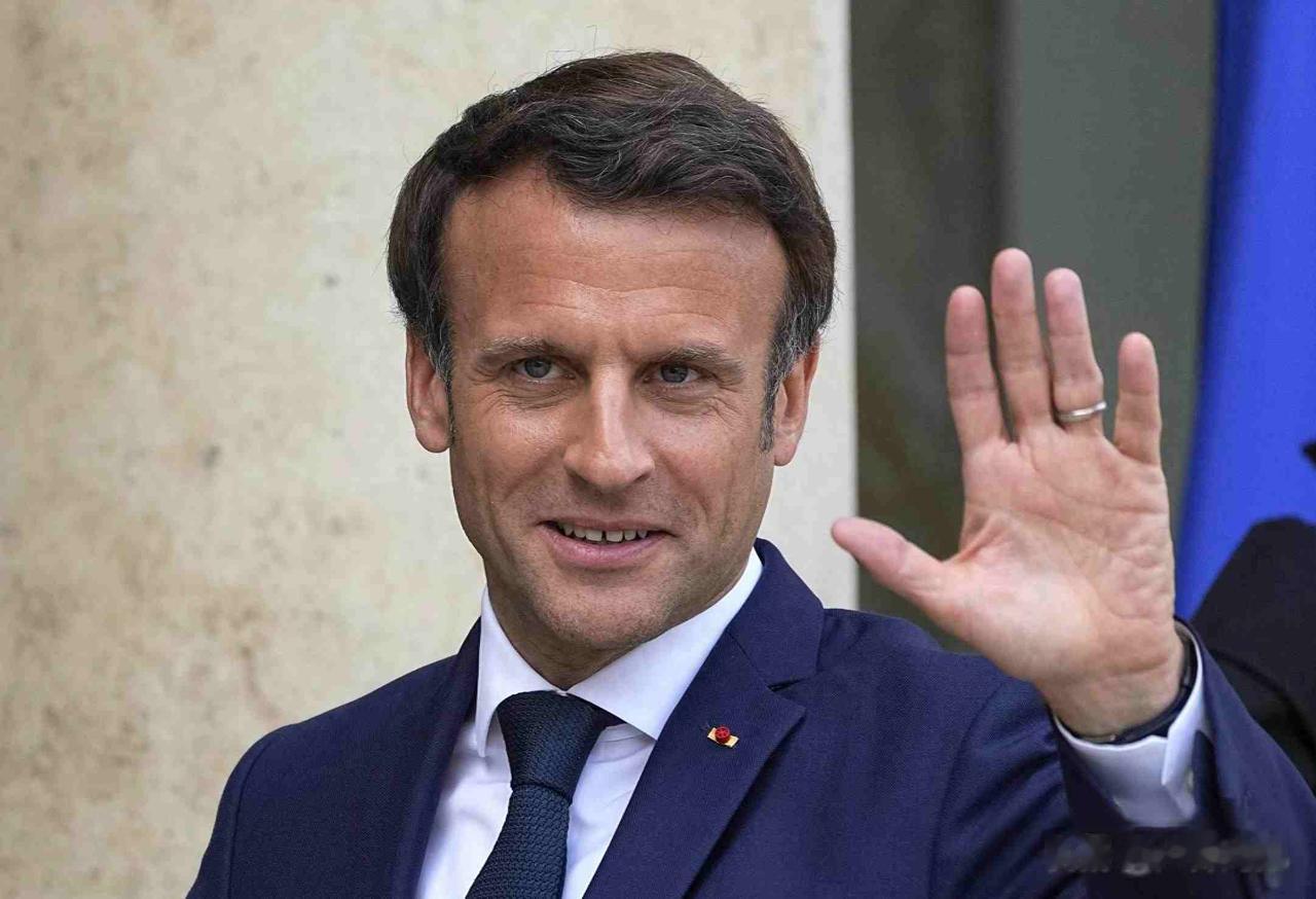 马克龙北京之旅结束，临走前说了三件事通告全球，日本怕啥就来啥
2025年12月4