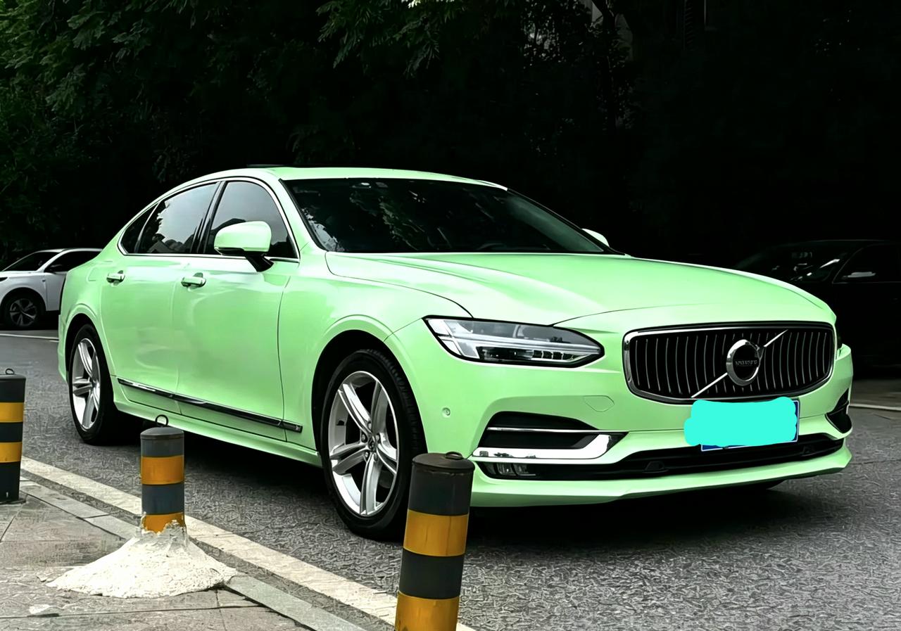 其实我分析来分析去，发来发去也就是这么几台车。以后我可能会尝试去发更多更好的车，