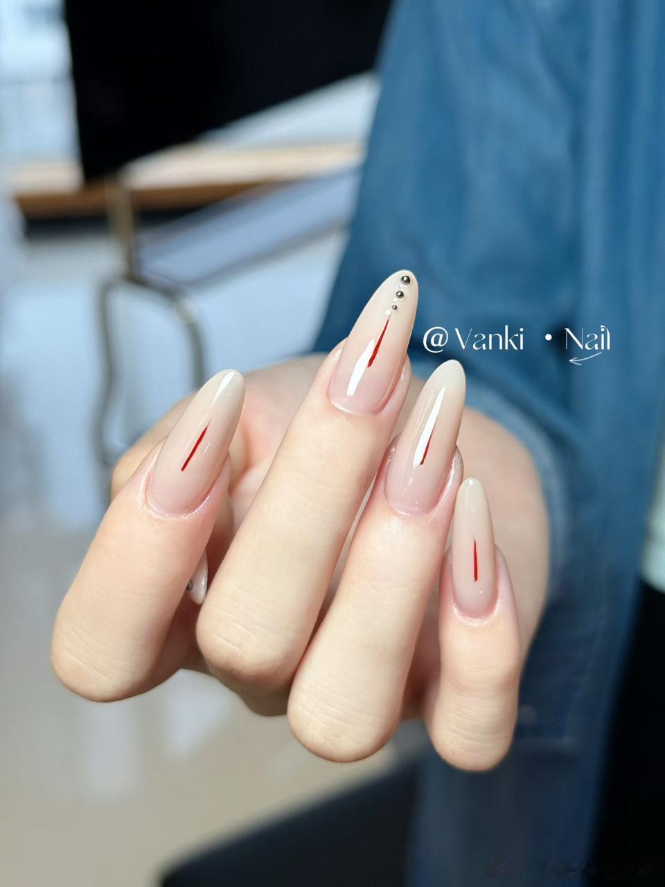 【💅🏻38135】坐标冀F，两张的日式美甲💅🏻店长姐姐拍的展示图，灰常满