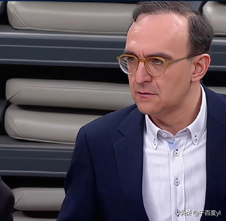 福建胜北汽，辽篮21日战北汽。
3月19日北京北汽男篮与福建男篮进行了一场焦点之