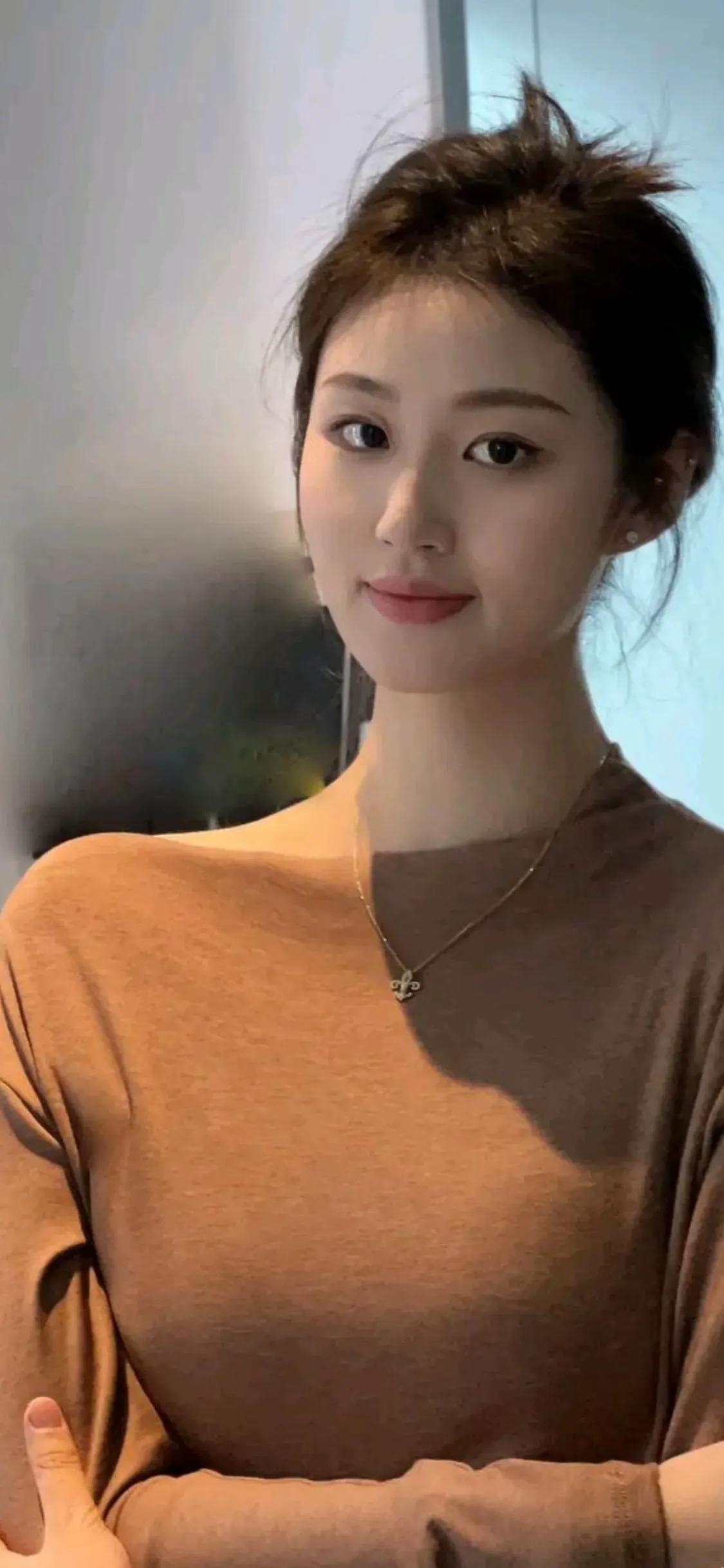是人都会犯错，所以铅笔的另一头才会有橡皮，如果铅笔还没有用完，橡皮就没有了，说明