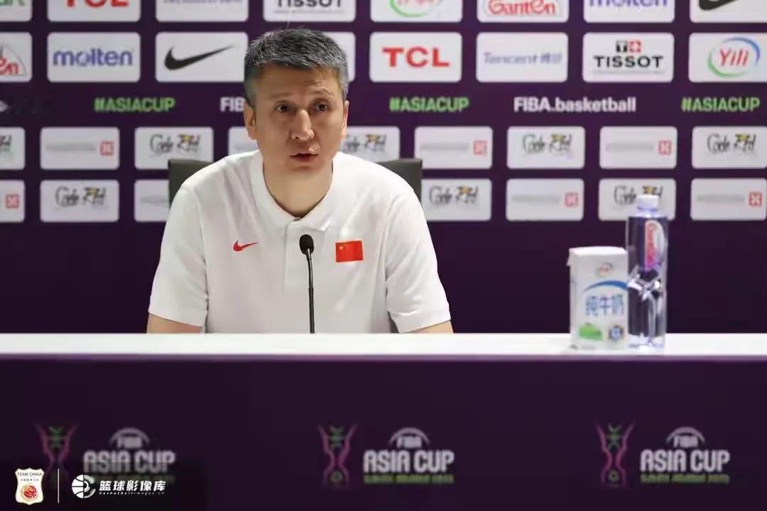 中国男篮87-80战胜日本男篮，告诉我们5个事实。
1、男篮上下半场反差太大，让