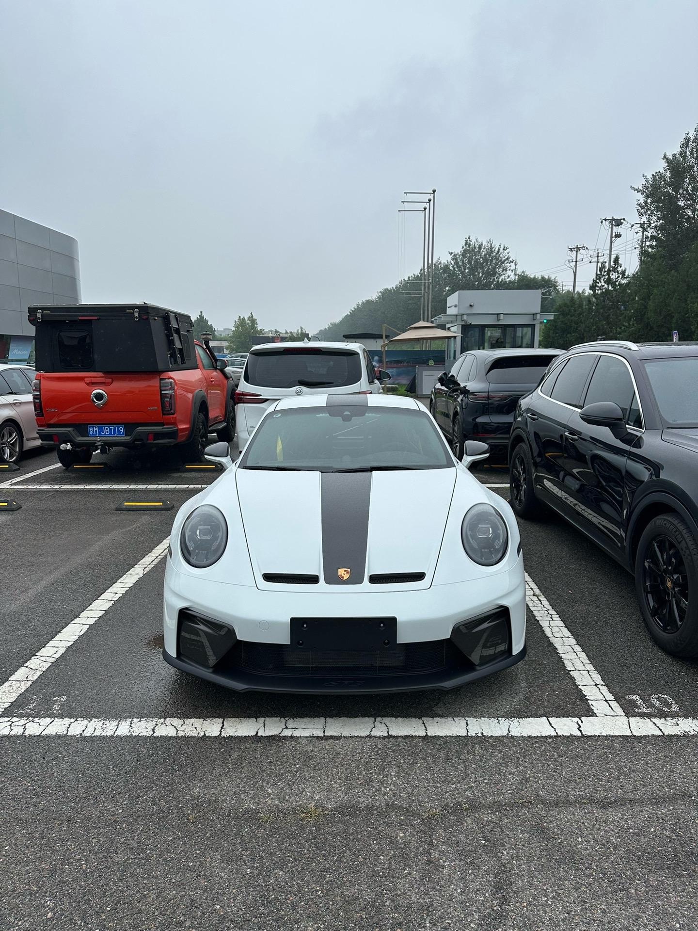 992.2 GT3