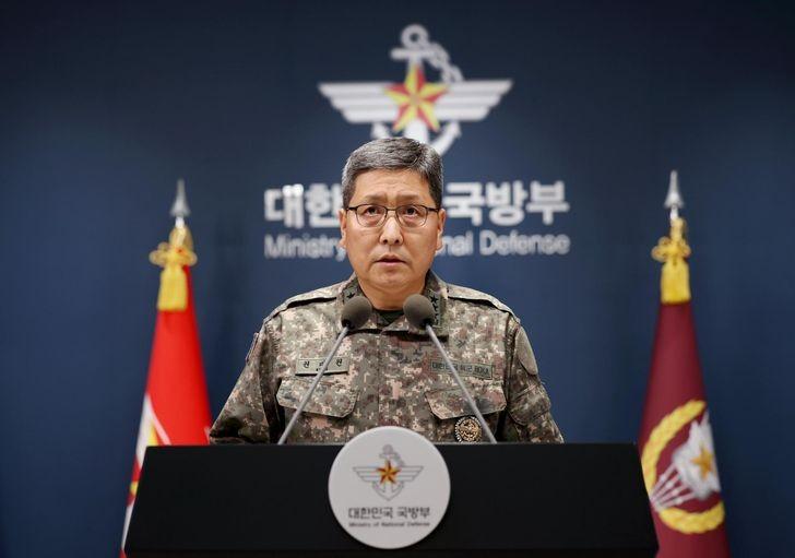 分界线地区一颗地雷的爆炸，再次引发了朝韩的纷争。5日，韩方给出的鉴定结果是朝鲜方
