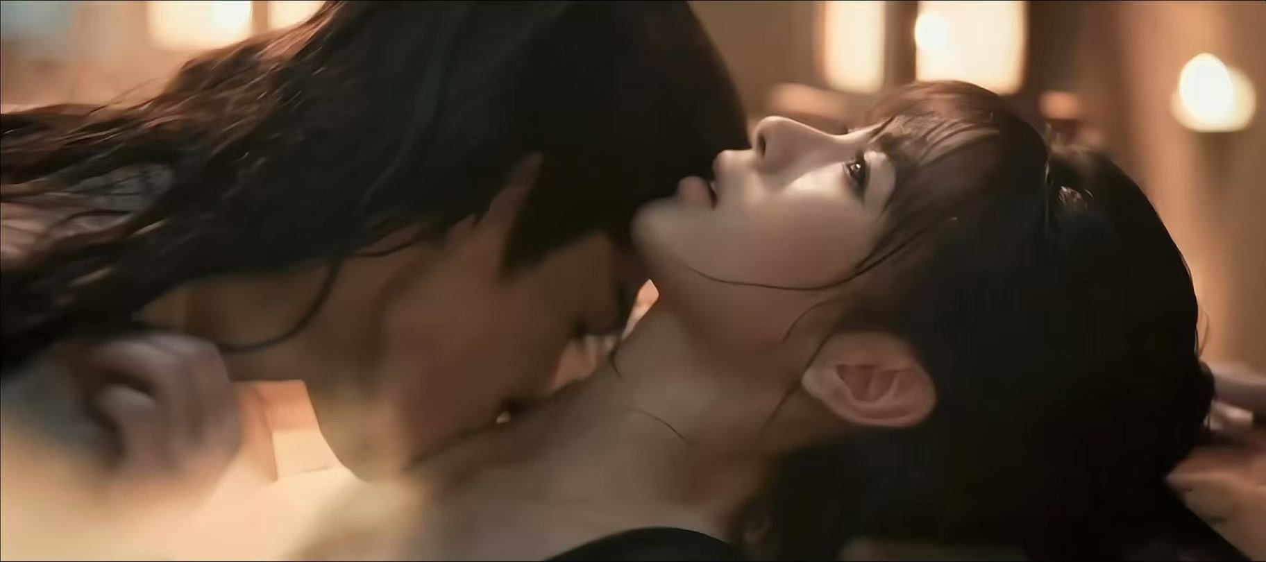 谢征吸长玉锁骨谢征吸樊长玉锁骨 OMG 