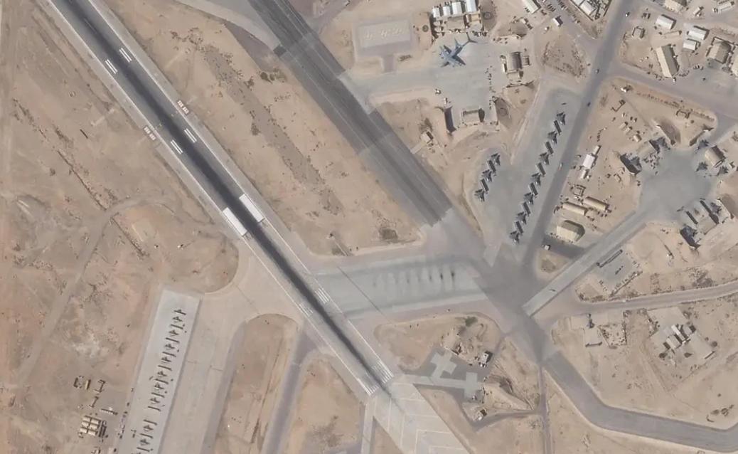 就在刚刚，中东又传出了震动全球的大动静。

当地时间3月4日，伊朗伊斯兰革命卫队