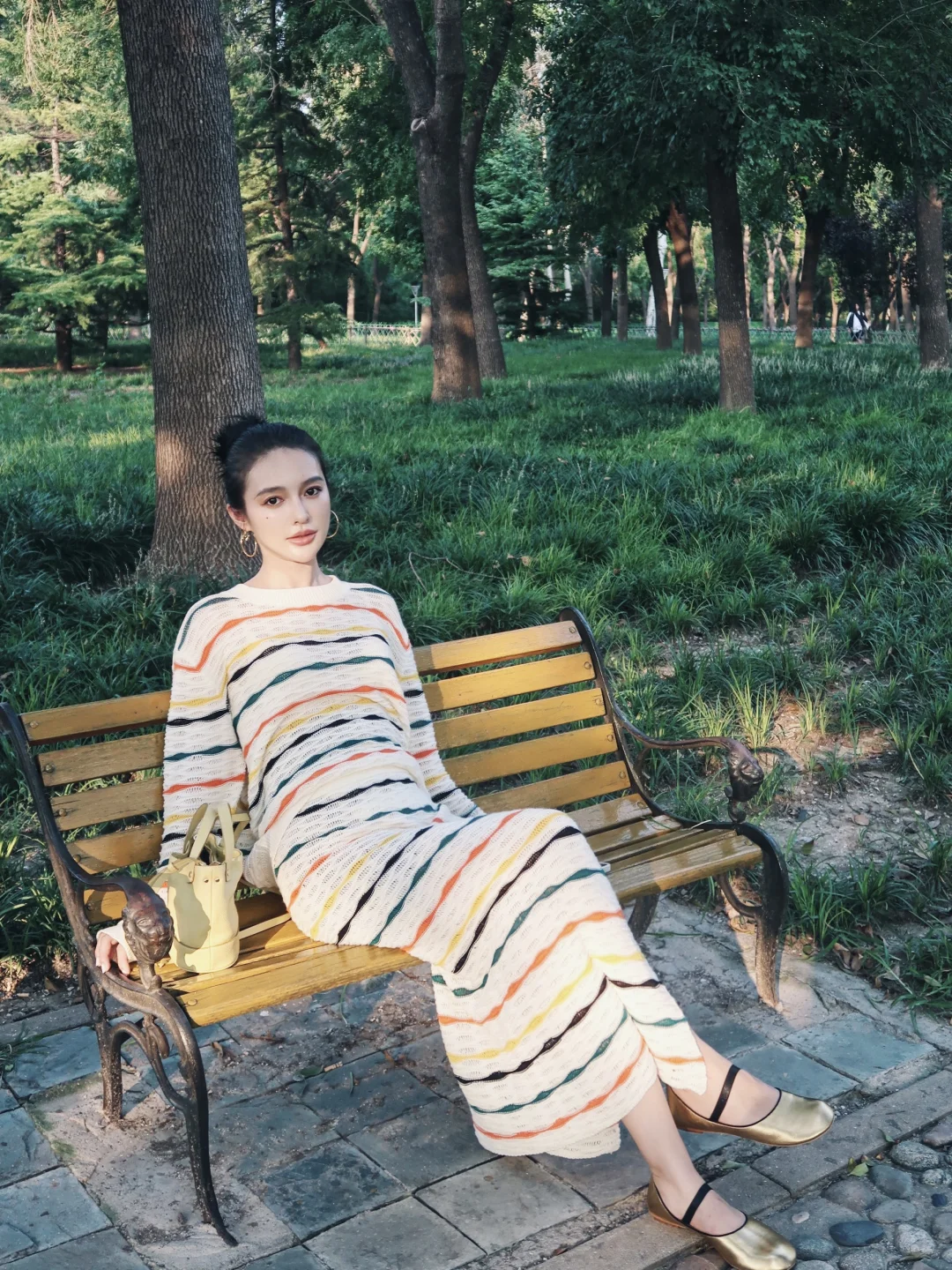 存一些公园吸氧的拍照姿势🍂