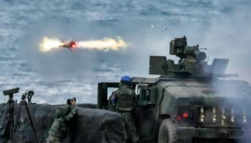 美国这是自己给自己找台阶下？美国表示：如果台湾不把钱送到美国的手中，那么美国将按