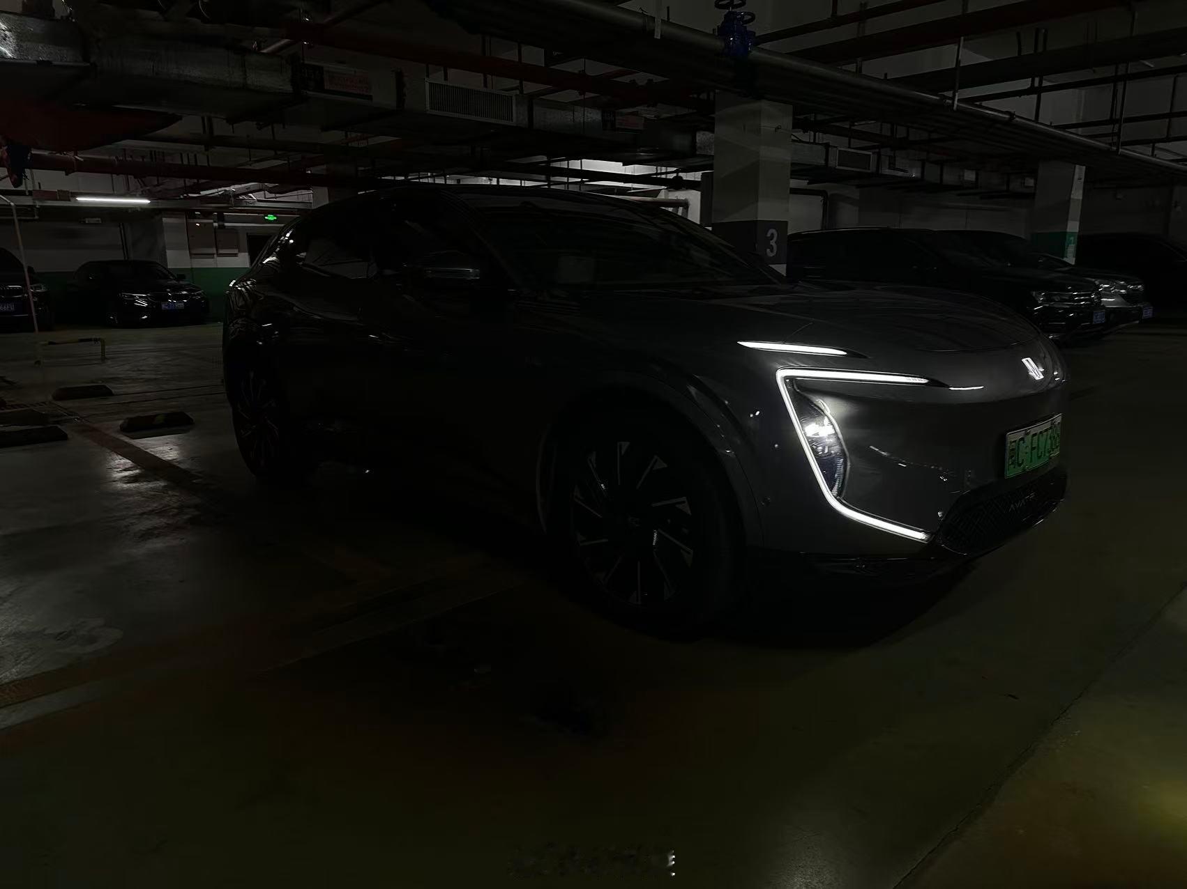 1个月多的阿维塔07，8000公里的牛马青春[微笑] ​​​