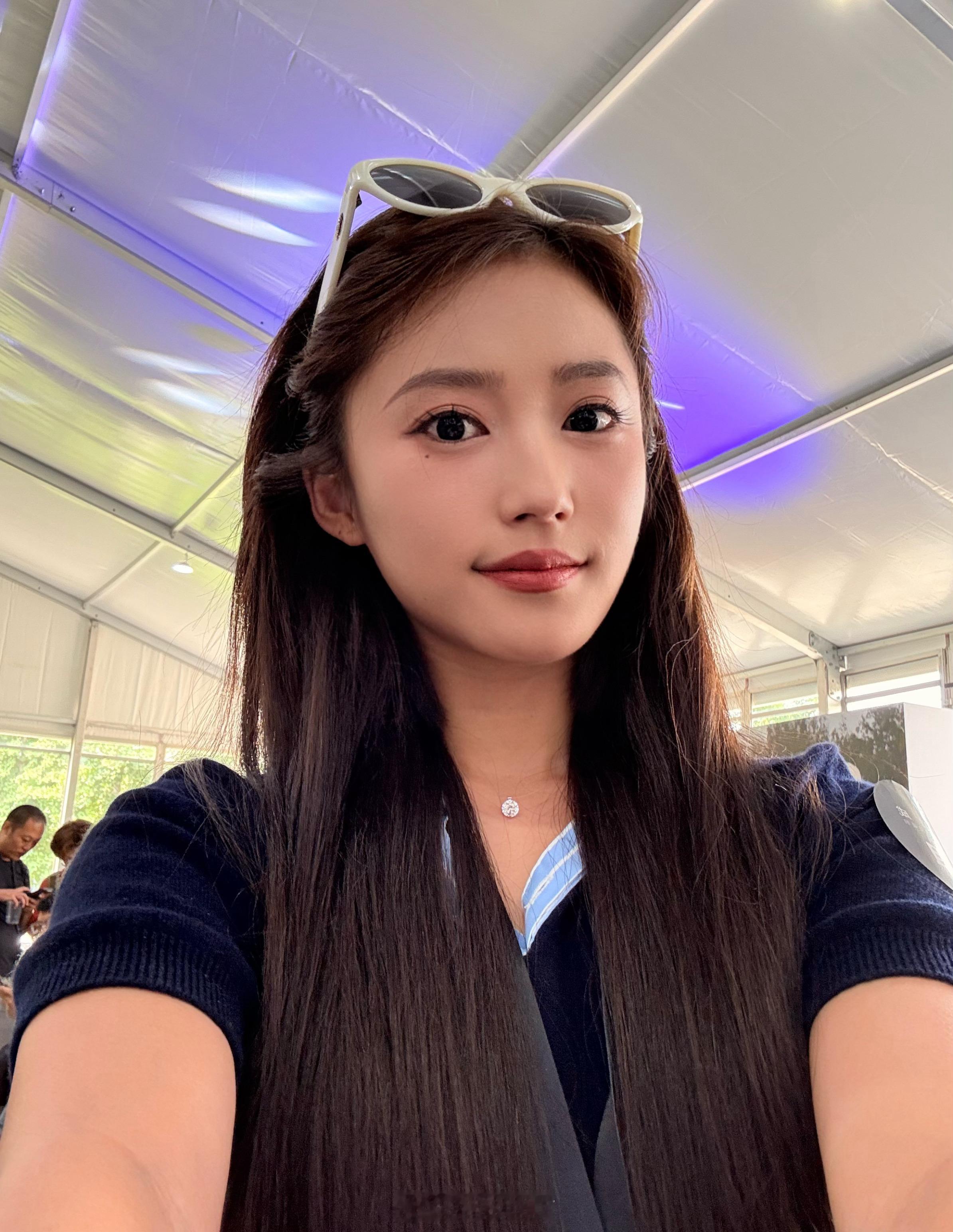 今天做厂妹[加油] ​​​