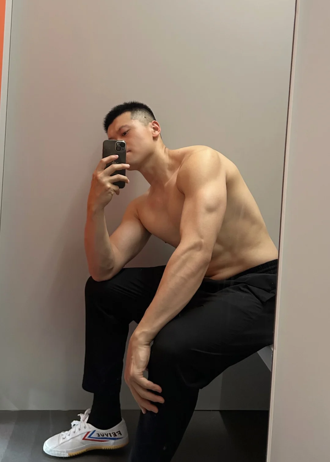 更衣室限定皮肤