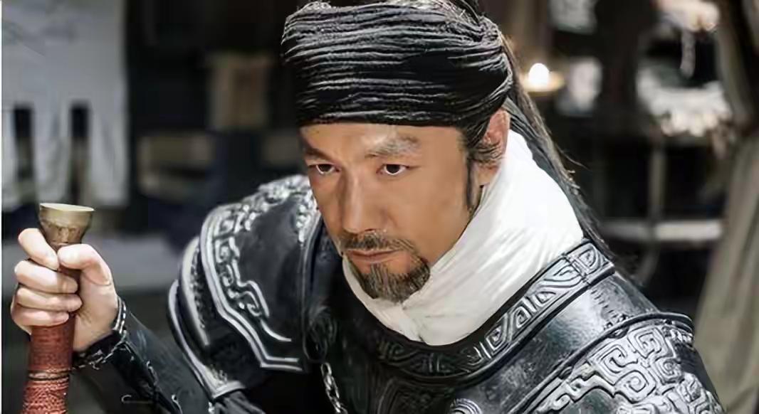 白起：（冷脸）论杀敌，我坑杀赵卒四十万，横扫六国，谁与争锋？
韩信：（抱臂）论用