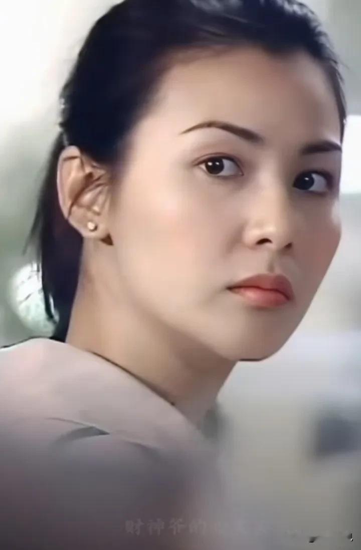 蒙嘉慧（中国🇨🇳香港演员）