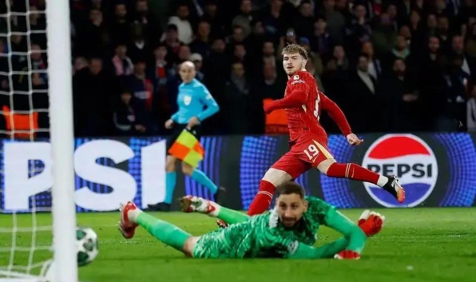 俱乐部开始“退货”了。
不是买人，是退租。
冬窗暗流里，两类球员最危险。
第一类