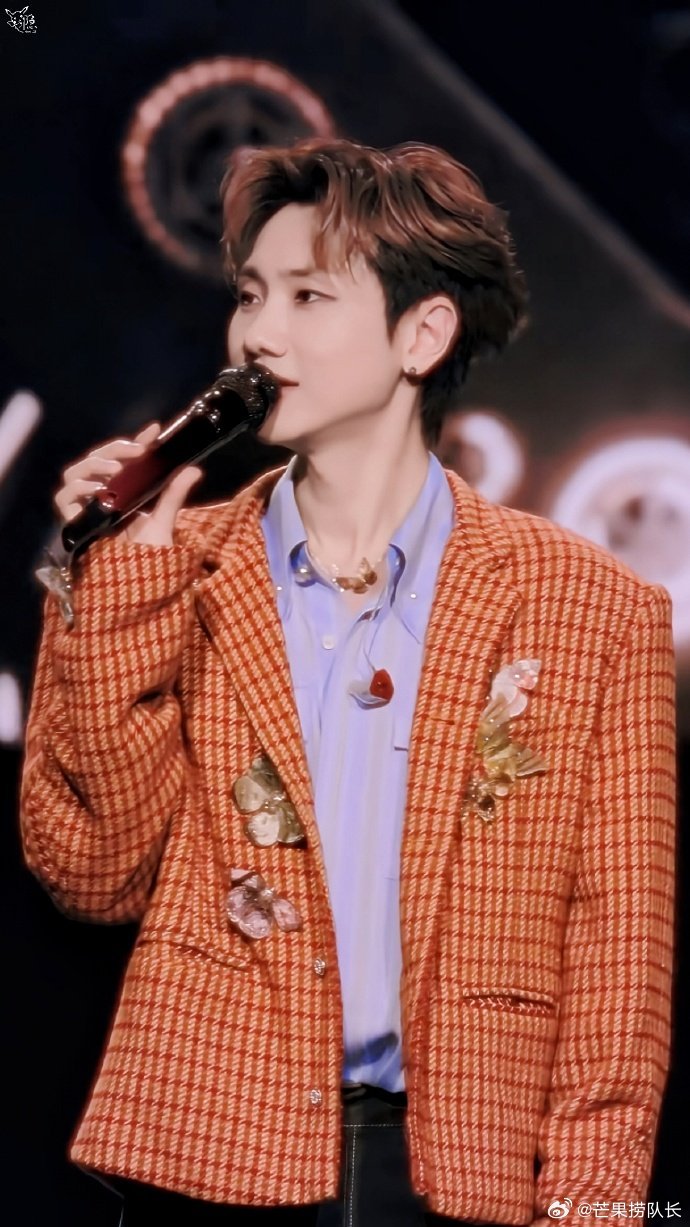 汪苏泷演唱会一切都从见面开始汪苏泷演唱会释放所有热情 夏日浪漫有了归宿，所有故事
