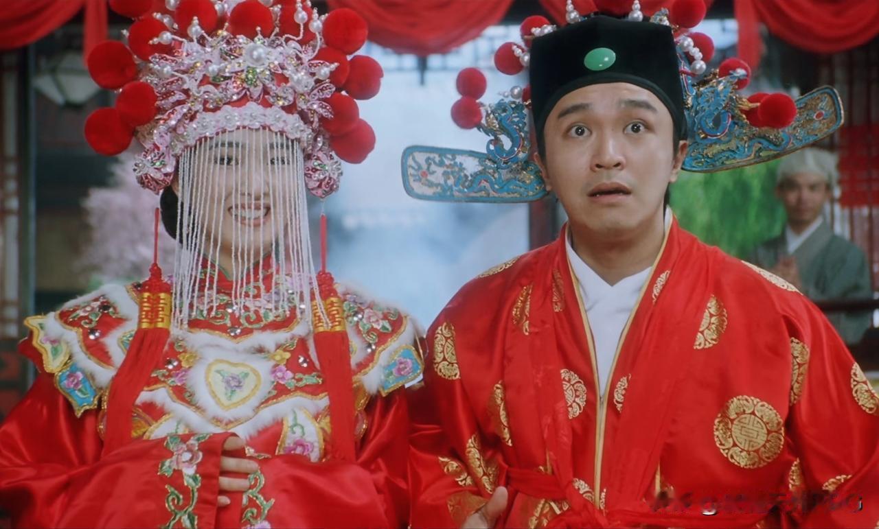 三部不同时期拍的同一个题材的香港电影，年轻人肯定喜欢第一部，中老年人毫无疑问喜欢