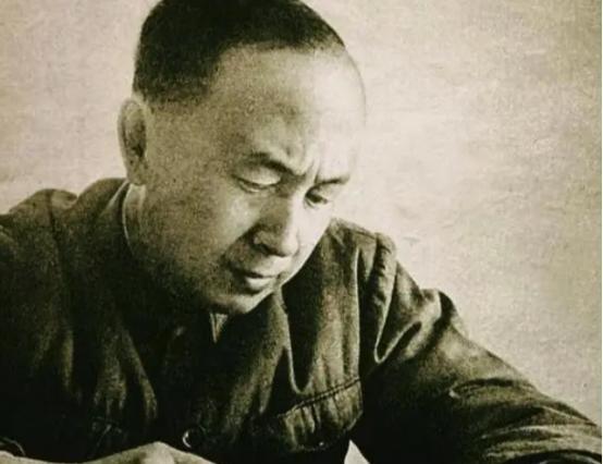 当初美国人不想让钱学森回国，为什么不敢暗杀他？因为没办法干掉，你以为的钱学森只是