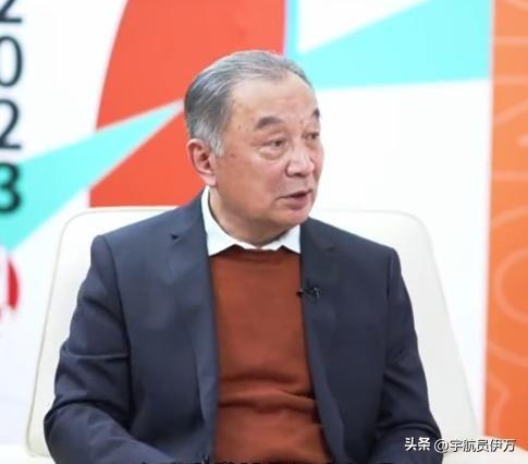 三农领域知名专家温铁军曾直言：乡村小学撤并的情况越来越普遍，很多村子的学校都已经