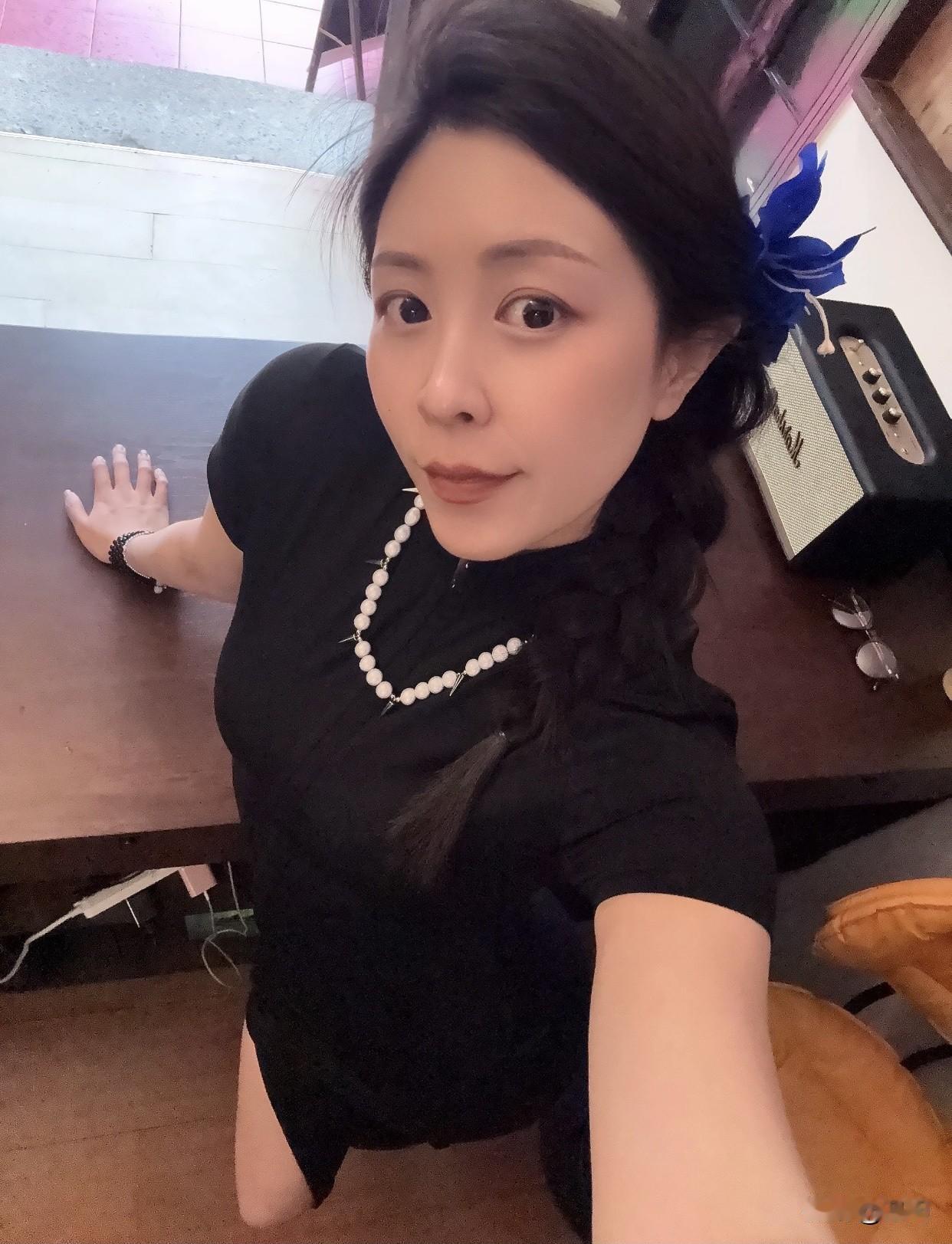 女人的气质怎样练出来?培养自己的兴趣爱好，让生活更有内涵。