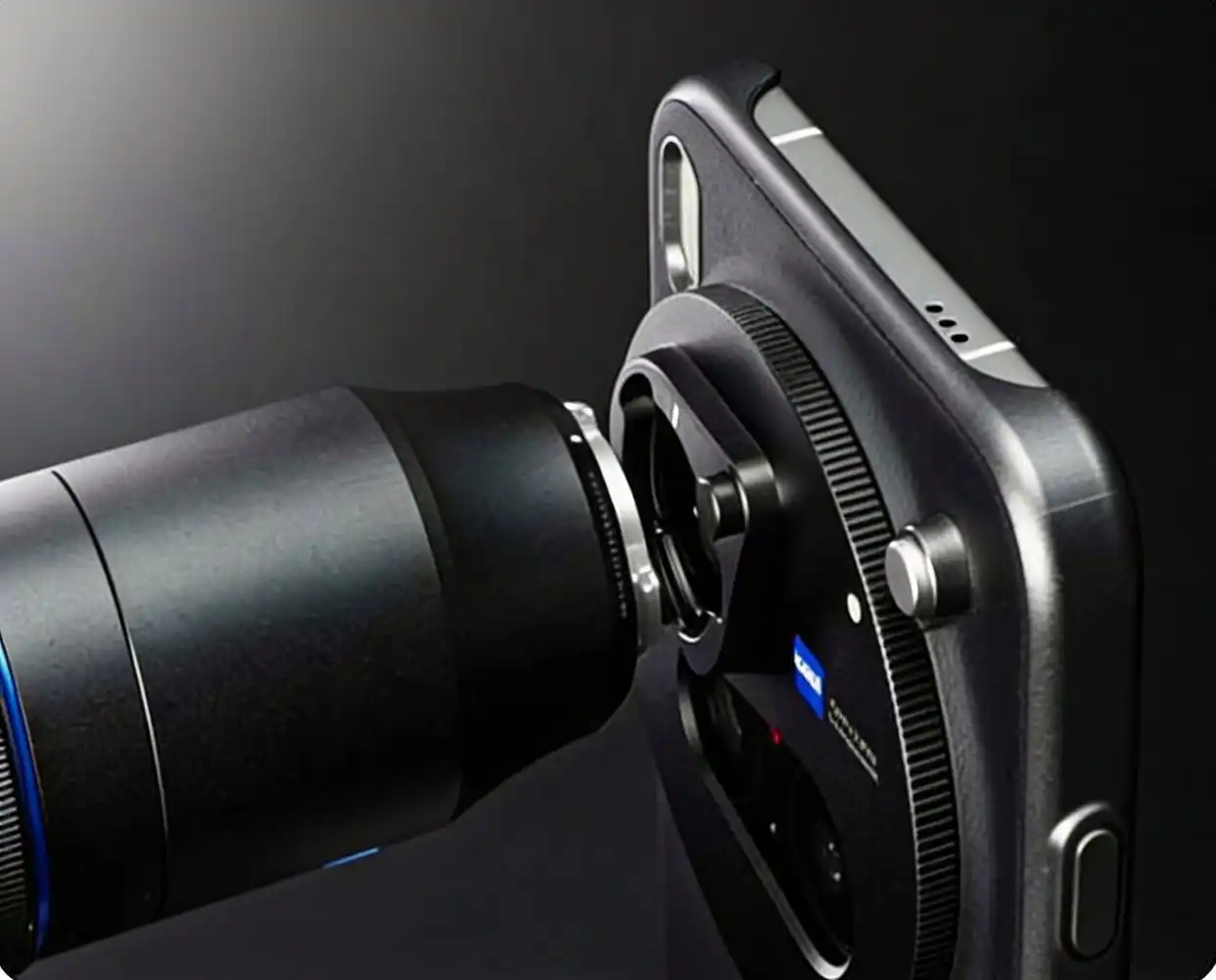 vivo X300 Ultra支持两支增距镜即200mm常规增距镜与400mm 