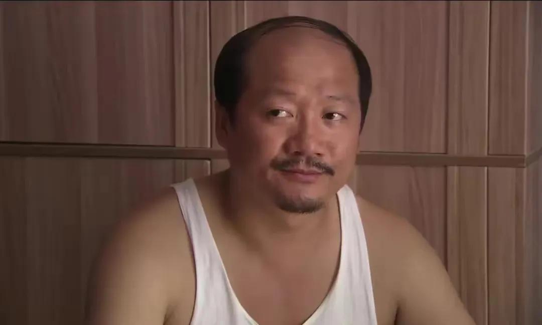 谢广坤，被前妻爆大瓜，婚内多次出轨！

渣男，妥妥的渣男。赵本山徒弟唐鉴军不但第