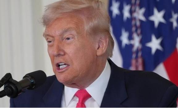 美方突然抛出的狠话 ，直接把台海议题炸上热搜。“谁敢拦对台军售 就别怪我们动手”