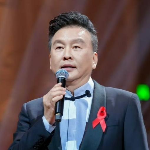 娱乐圈，曝出大瓜！

4月8日，娱乐圈一整天都静悄悄，没想到下午时分，突然传来一