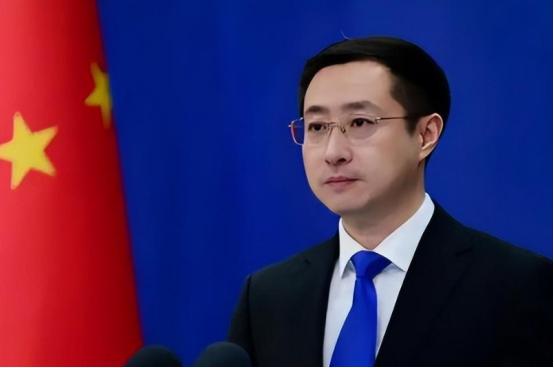 中国这招“攻守易形”玩得太漂亮了！美国又在对台军售上蹦跶？140亿武器大单还没签