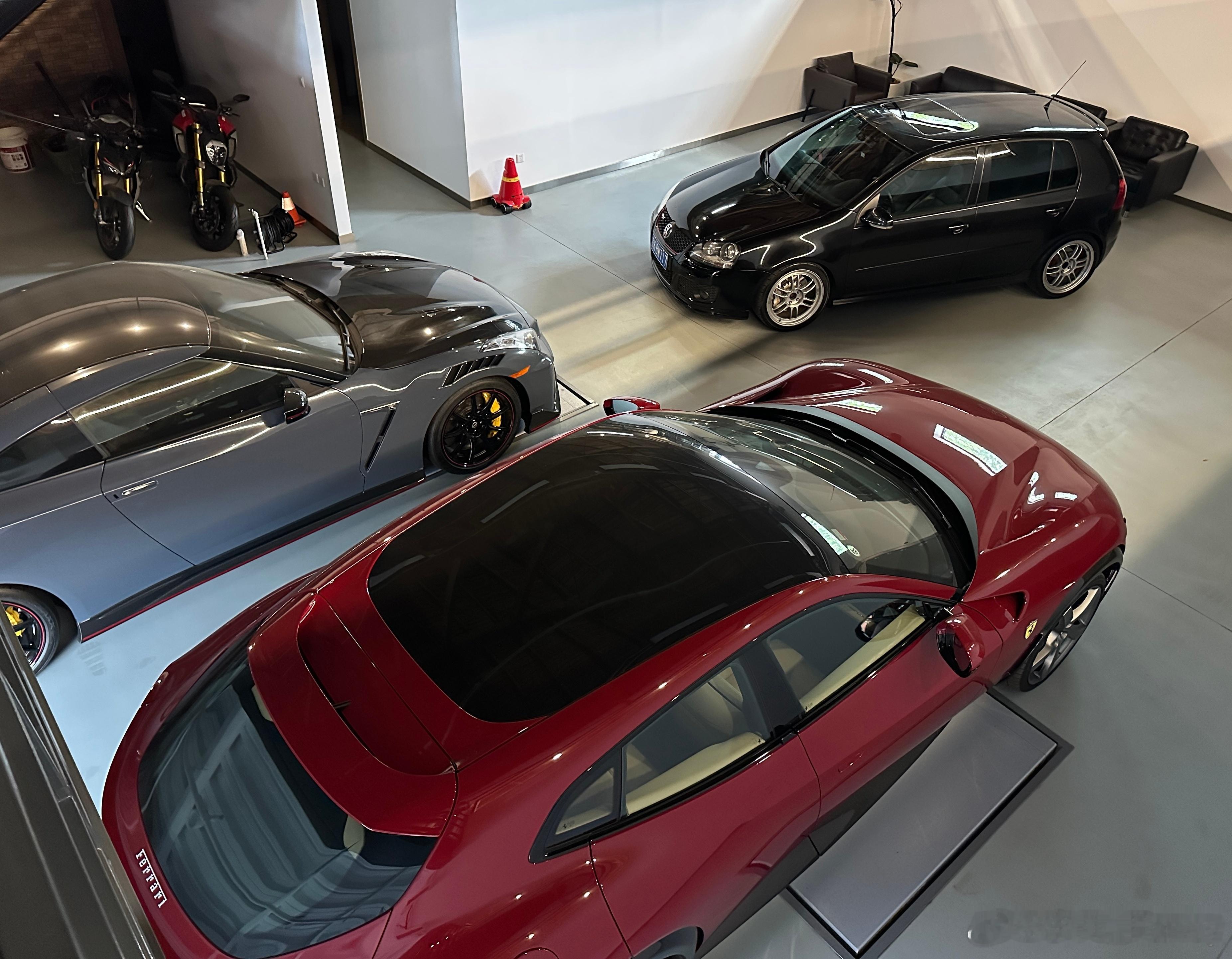 这车可能也没想到…老了还能有这待遇… 北京