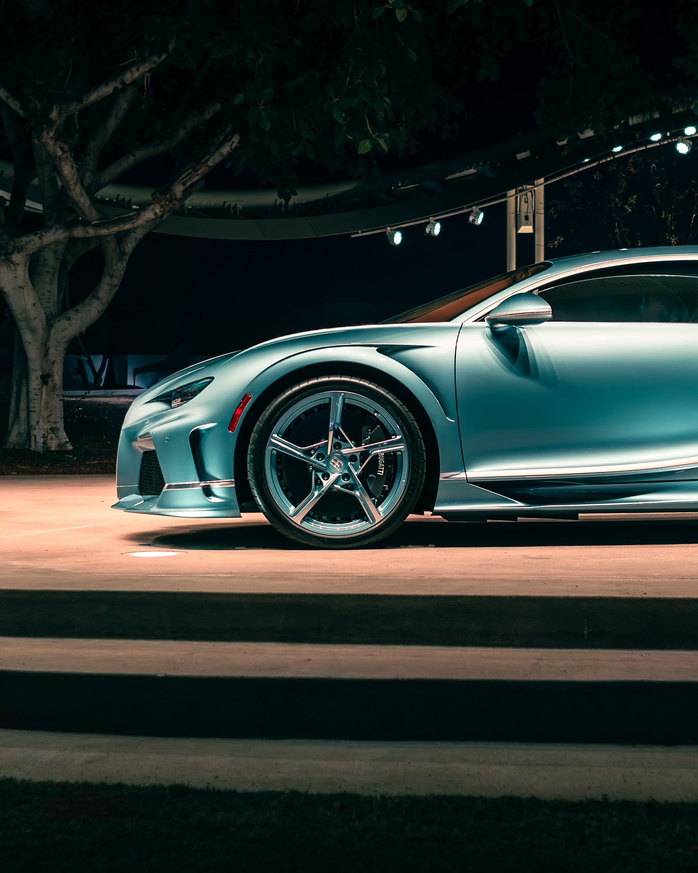 布加迪 Chiron Super Sport“ 57 One ofOne”该车由