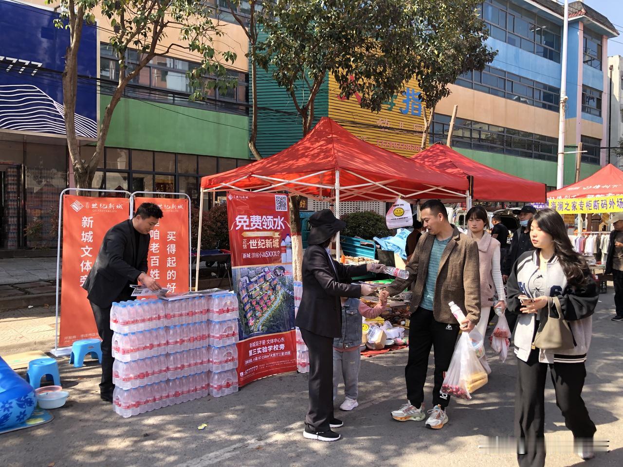 【峄城庙会来啦！】目前冠世榴园青檀寺庙会已经开始进入状态了，也是鲁南地区非物质文