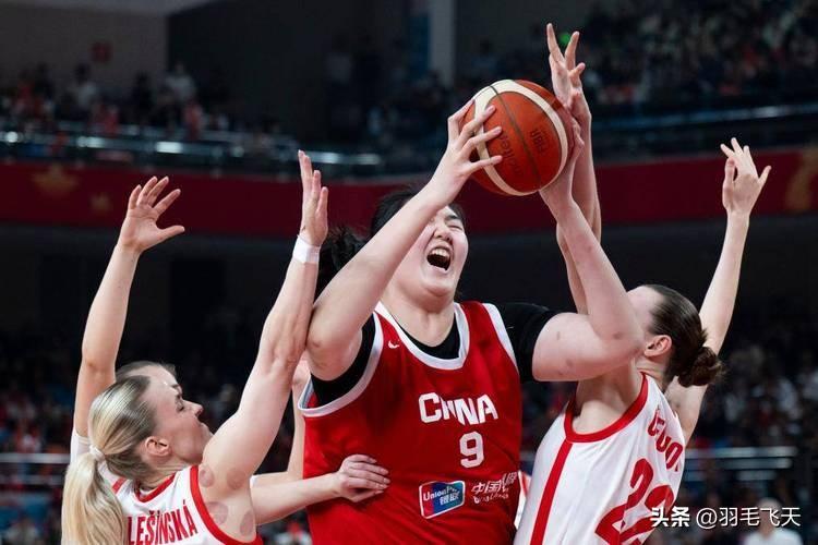 这支捷克队是来旅游的吧
北京时间3月8日晚，中国女篮热身赛移师武汉，对手欧洲劲旅