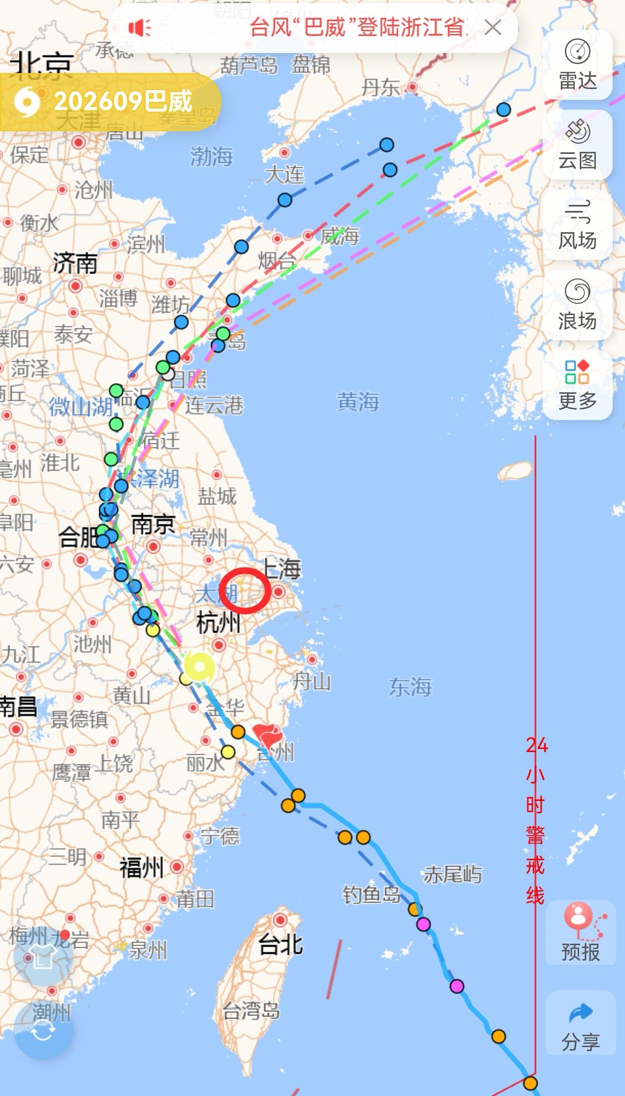 这个台风太不尊重苏州了。苏州人都准备了好几天，结果风也没有、雨也没有，这是啥台风