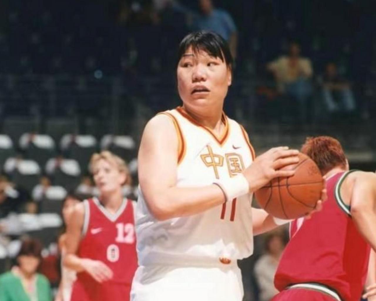 中国女篮近半个世纪以来的五大顶级中锋

即1976年-2026年之间，中国女篮篮