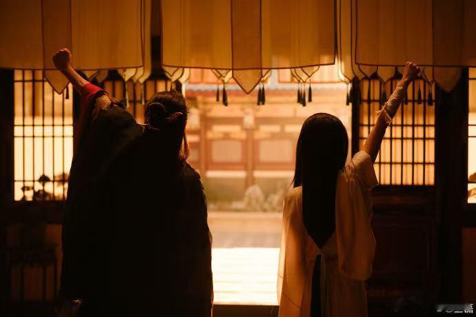 丞磊的117天32集800字剧集成何体统 117天的拍摄时光，32集的故事陪伴，