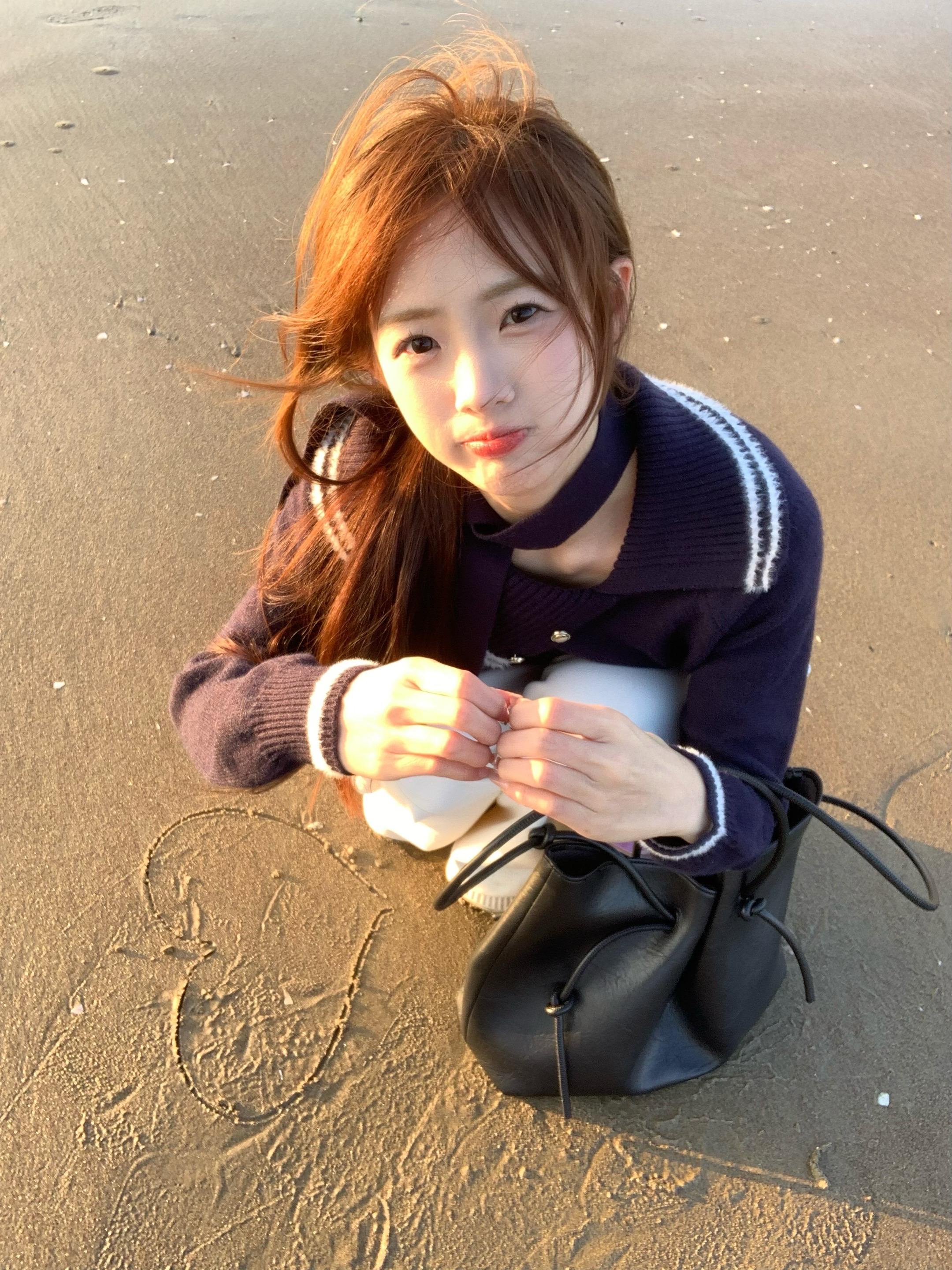 小猫喜欢谁就黏着谁 你也是吗/ᐠ՞˶>𖥦<˶՞マⳊ