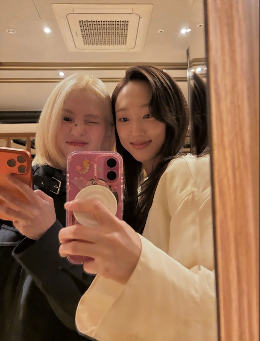 韩素希  👩🏻❤️💋👩🏼韩素希电影实习生 261020 yenipar